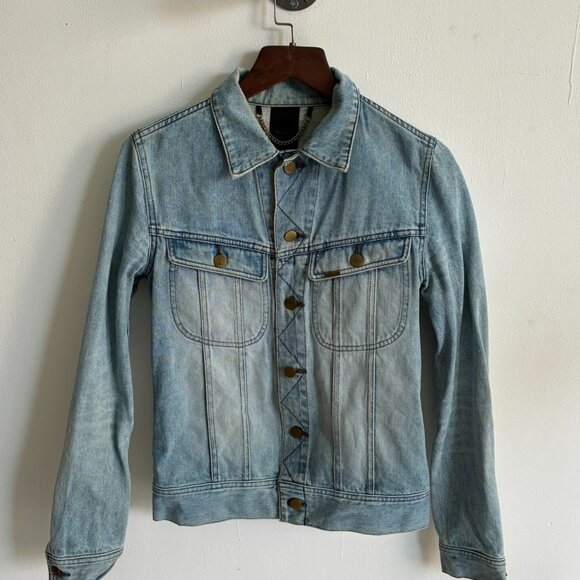 Jackets & Blazers - Vintage Light Blue Denim Jacket (Women / Small Fit)